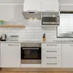 Urban Artisan Luxury Suites By Totalstay