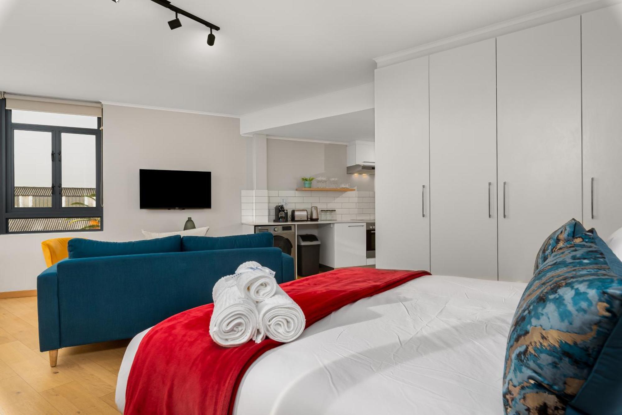 Aparthotel Urban Artisan Luxury By Totalstay 4*